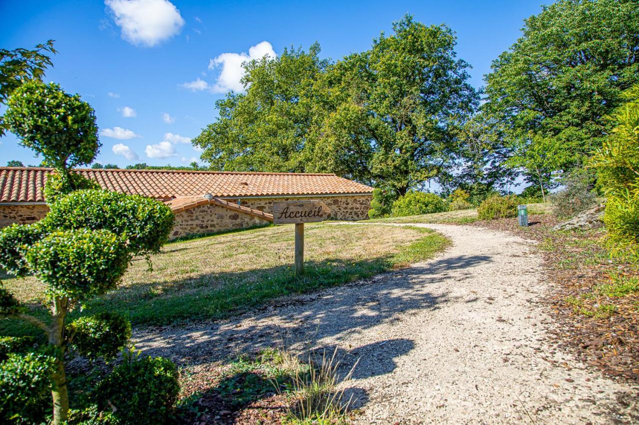 Saint-Paul-en-Pareds Le Mas Des Roches Proche Puy Du Fou Bed & Breakfast エクステリア 写真