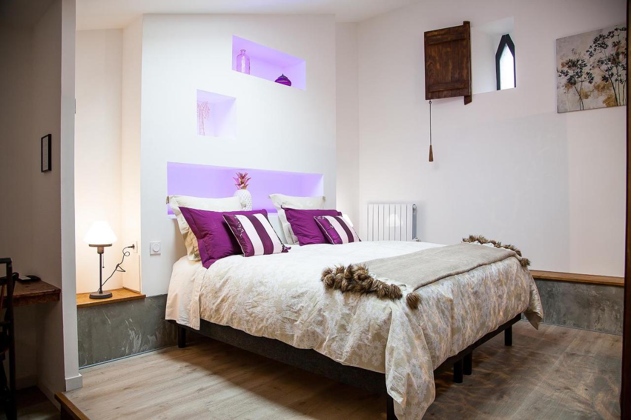Saint-Paul-en-Pareds Le Mas Des Roches Proche Puy Du Fou Bed & Breakfast エクステリア 写真