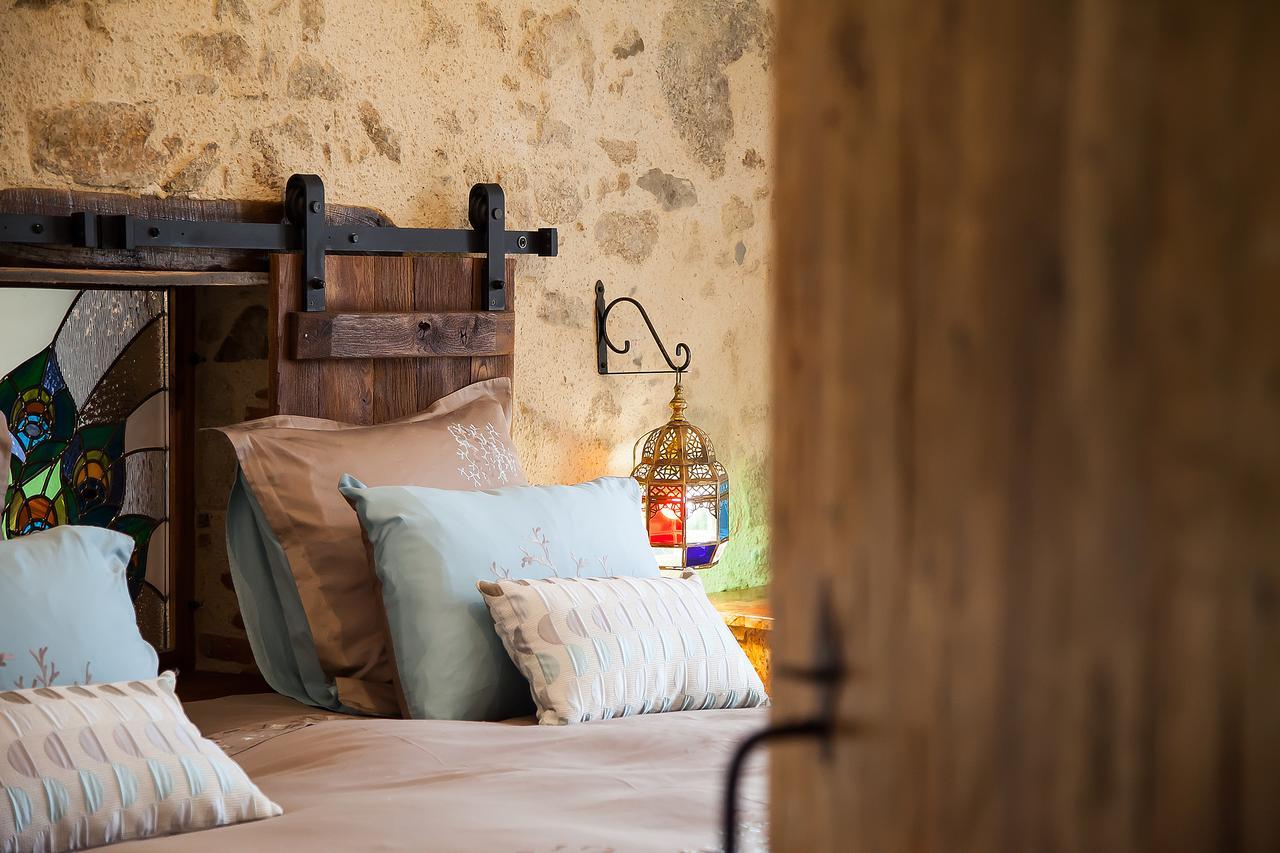 Saint-Paul-en-Pareds Le Mas Des Roches Proche Puy Du Fou Bed & Breakfast エクステリア 写真